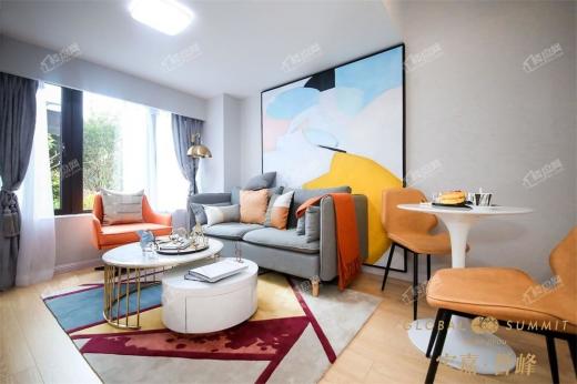 宝嘉誉峰样板间